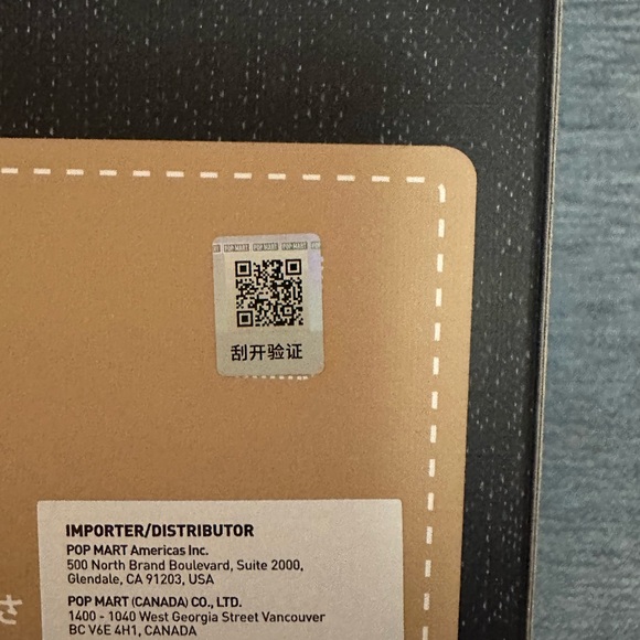 ❌SOLD❌Labubu - Fall in Wild Vinyl Plush Doll 40cm - Picture 3 of 5